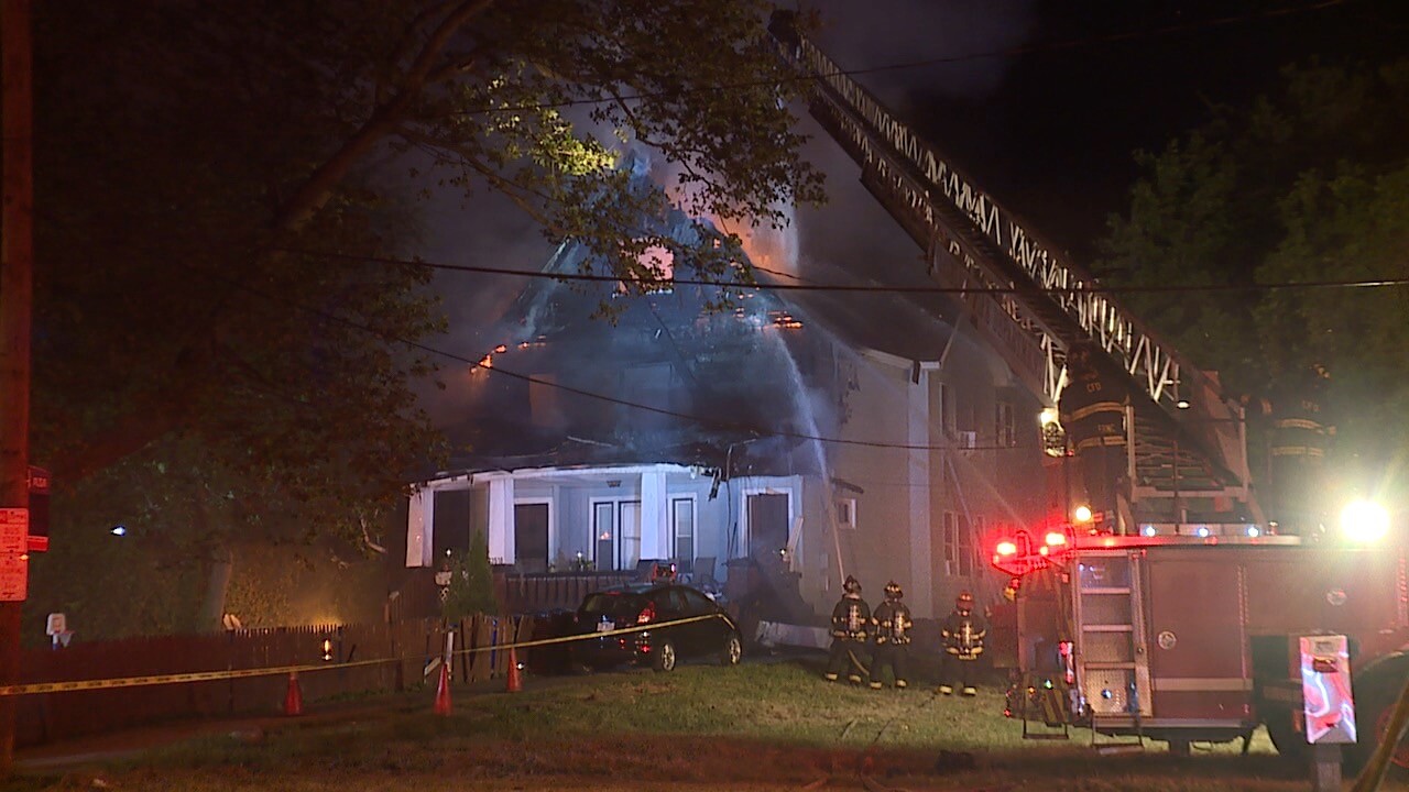 E135 St Clair fire 3.jpg