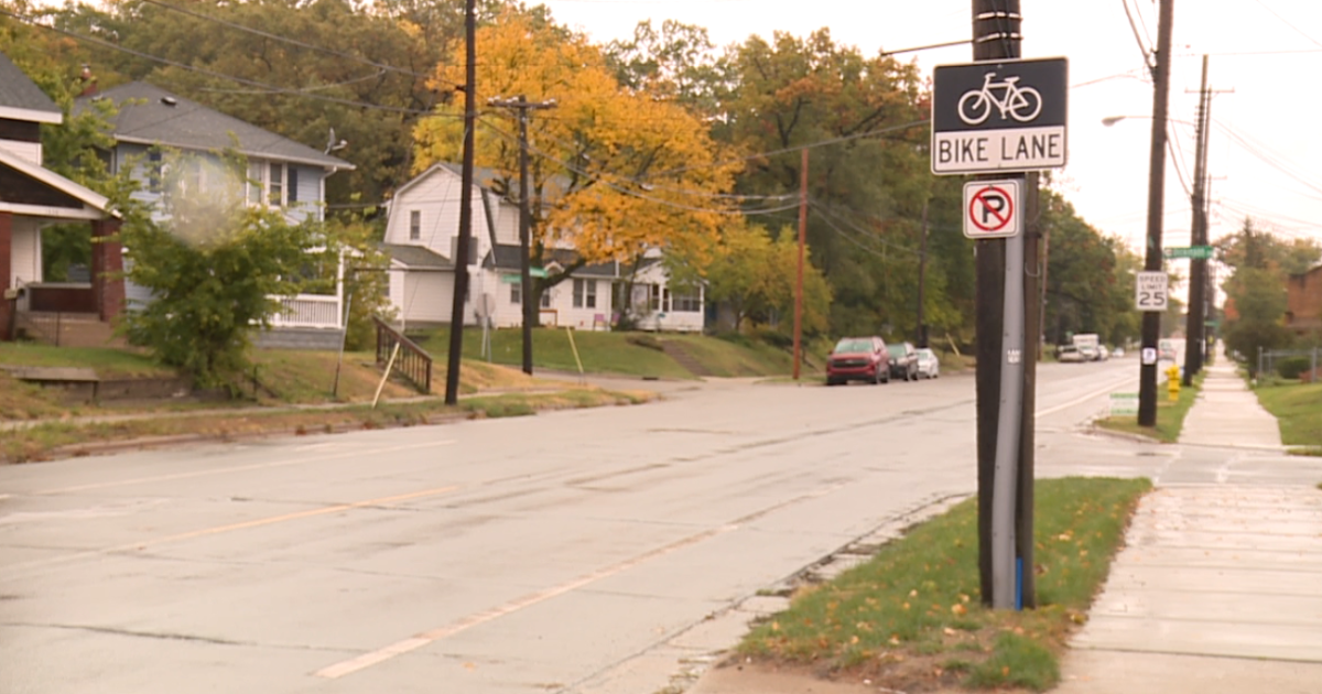 Suspect and victim identified in GR crash that killed bicyclist