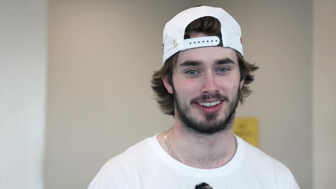 Johnny Hicks DU Hockey.jpg