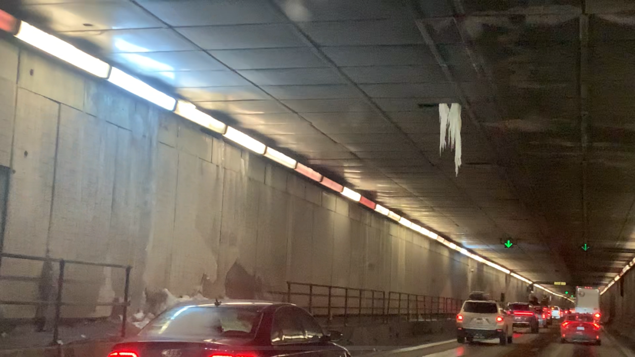 Tunnel ice 2