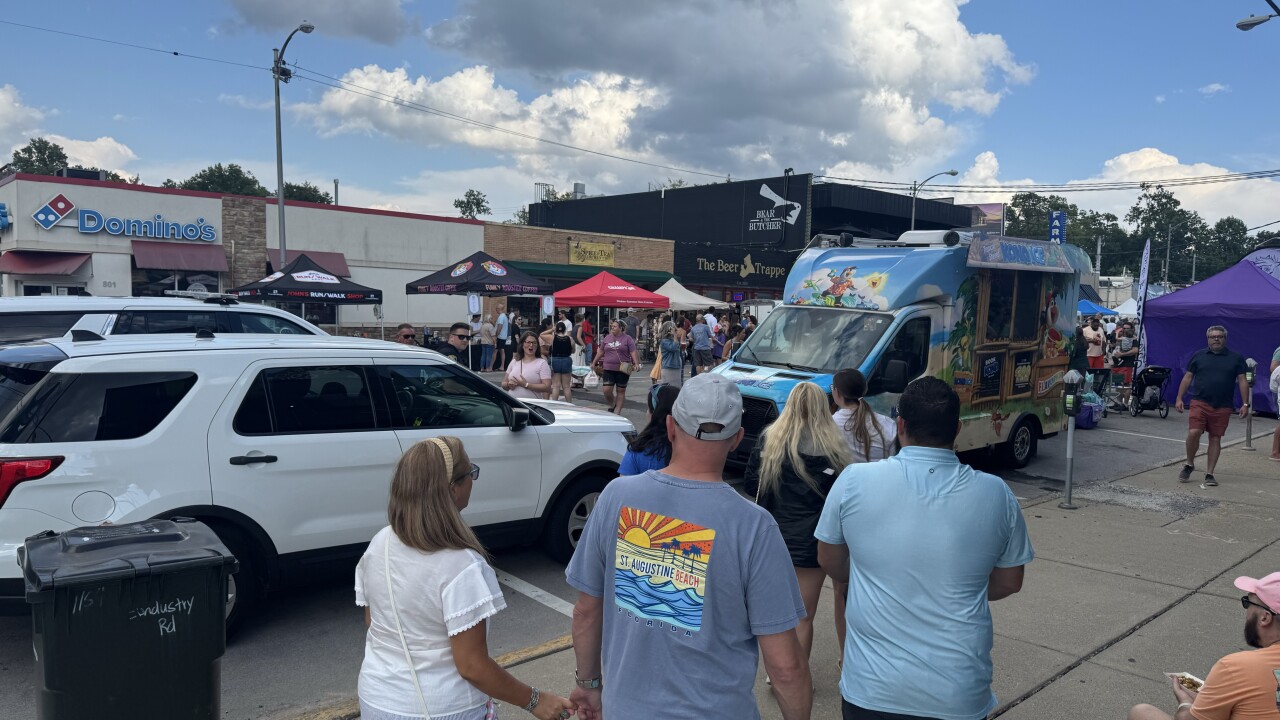 Chevy Chase Street Fair in Lexington brings the community together for annual event