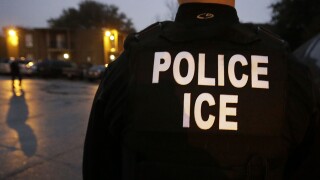 ICE agent.jpg