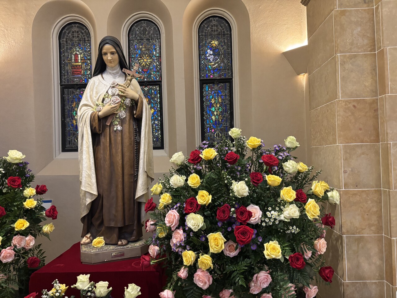 Saint Therese relics arrive at Holy Hill for weekend visit, drawing thousands of Catholic faithful