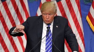 Trump does "thumbs down" during a speech