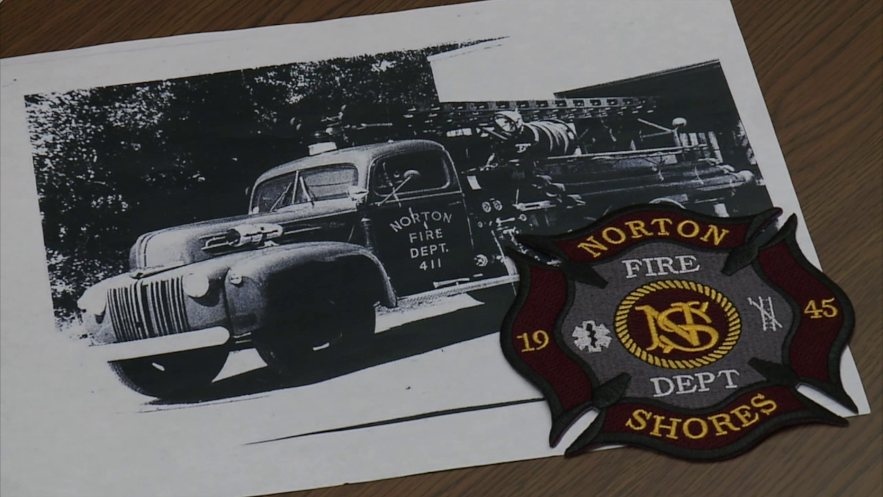 1945 Norton Shores Fire Truck_3.png