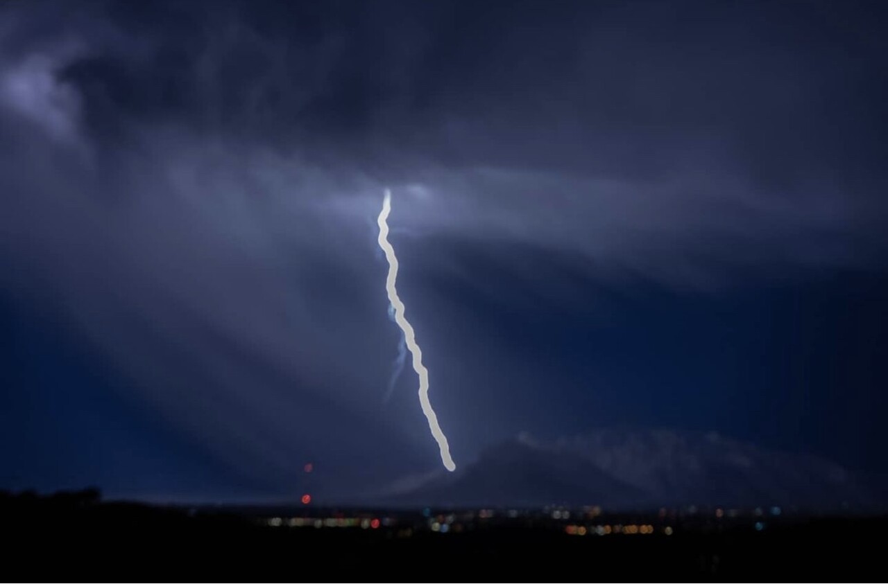 Donna Ruthruff photographed the bolt of lightning that started the Bighorn Fire.