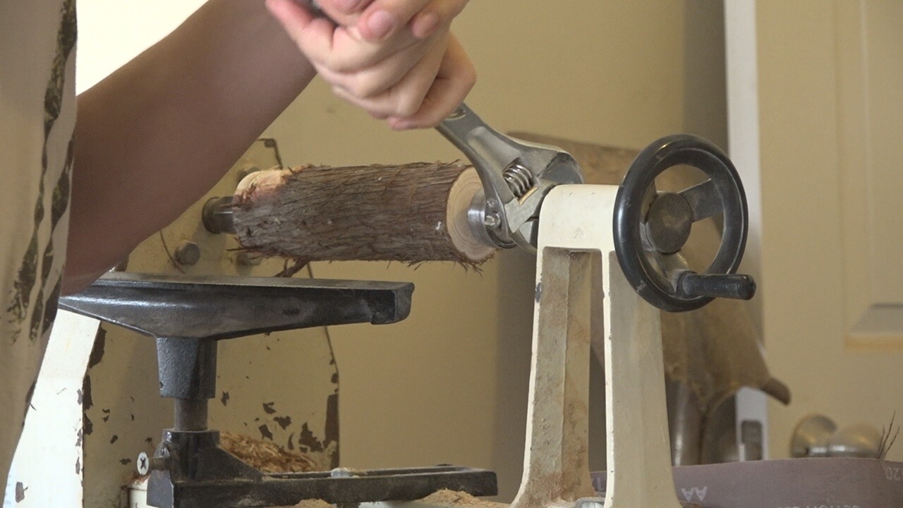 Texas man asks people to donate Christmas trees so he can make canes for veterans