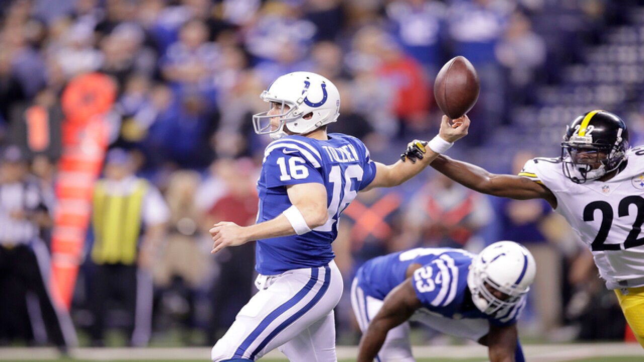 PHOTOS: Colts vs. Steelers Thanksgiving night