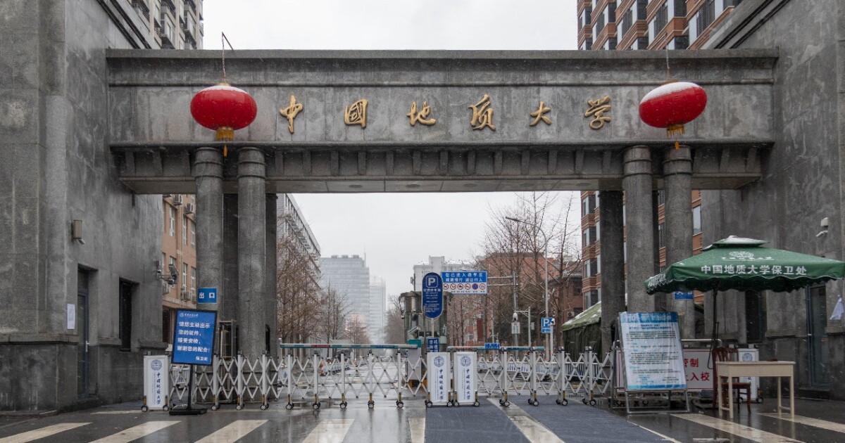China didn't warn public of likely pandemic for 6 key days
