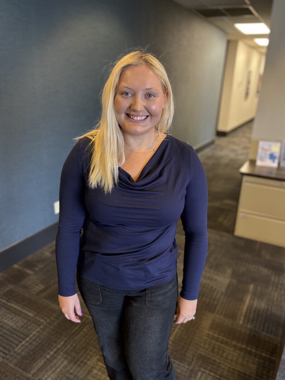 Megan Lampman says her husband paid $5,000 for wedding bands they never received. After more than a year, they eventually got a refund.