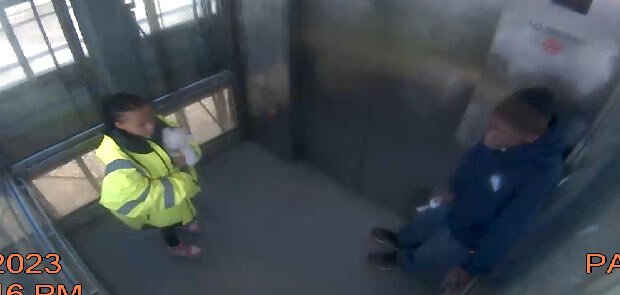 Father who does not have custody abducts 10-year-old daughter in Aurora