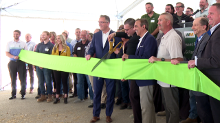 WM executives and employees cut the ribbon on their new RNG facility in Bennington on May 14, 2026.
