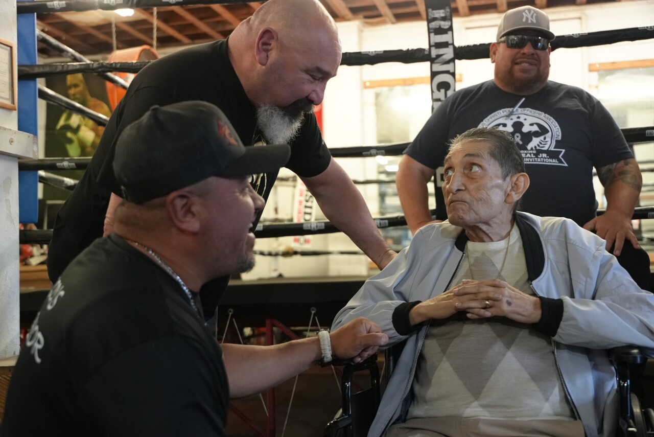 Rafael Davila with former boxers