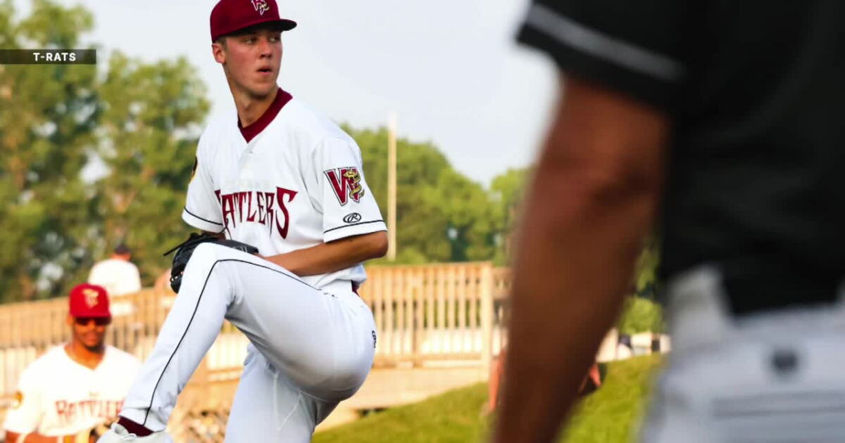 From T-Rats to Brew Crew: Wisconsin Timber Rattlers cheer on the Brewers in the World Series