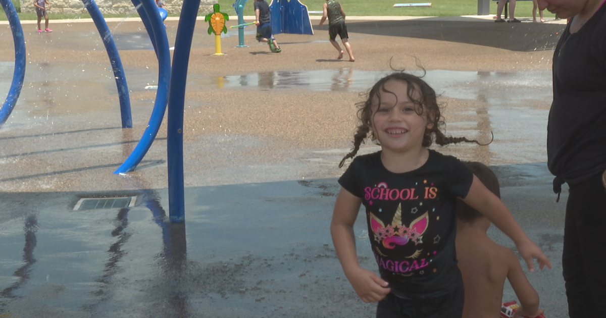 Families take advantage of newly upgraded splash pad in Killeen - Vimarsana News