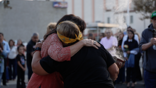 Community holds candlelight vigil in honor of Dolores Huerta