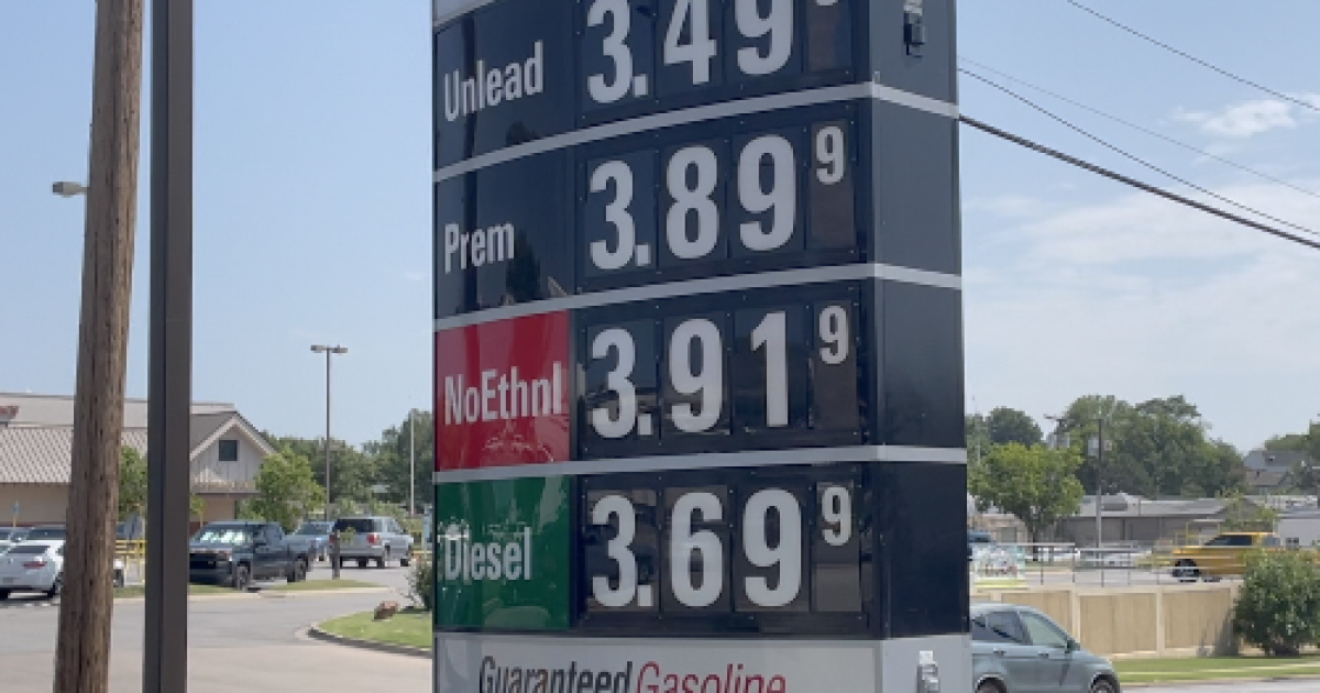 Tulsa metro gas prices up 30 cents from last month - Vimarsana News