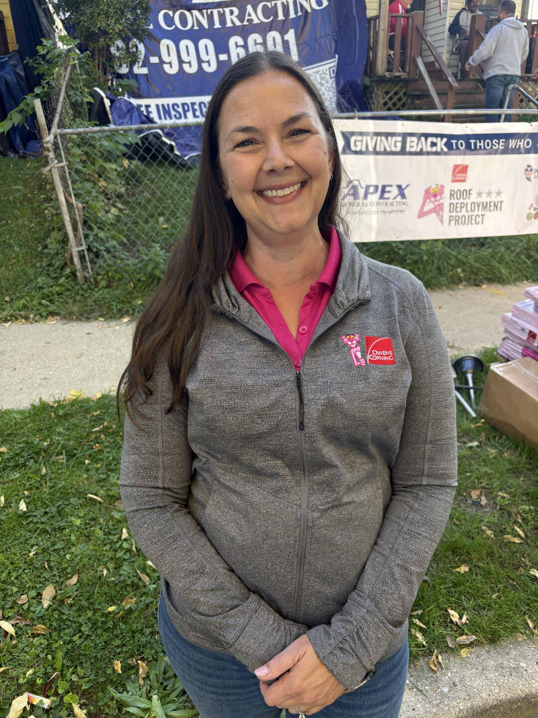  Owens Corning representative Erin Gnutek