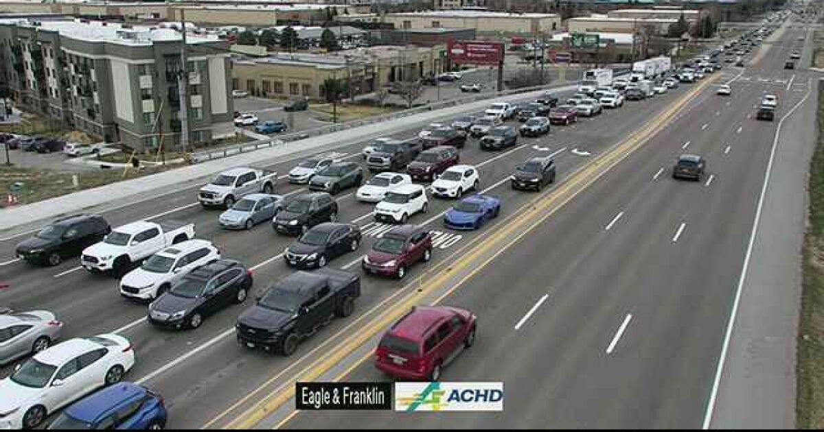 Off Ramp Crash Rollover crash blocks all directions at Eagle Road off-ramp
