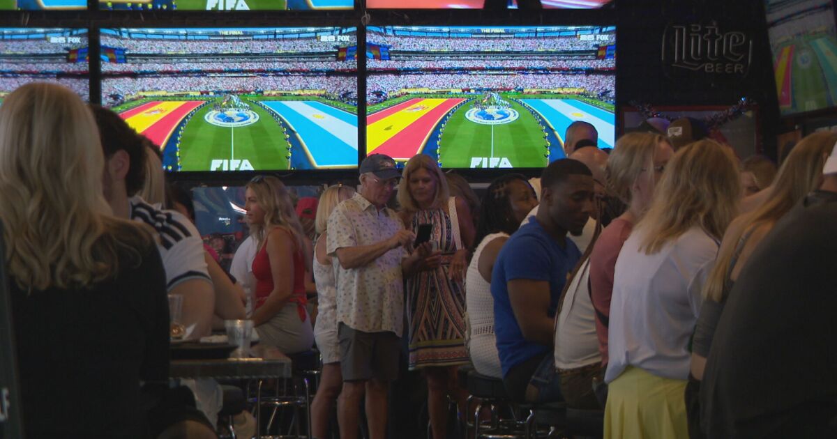'This is a big deal': Local sports bars fill up for World Cup final