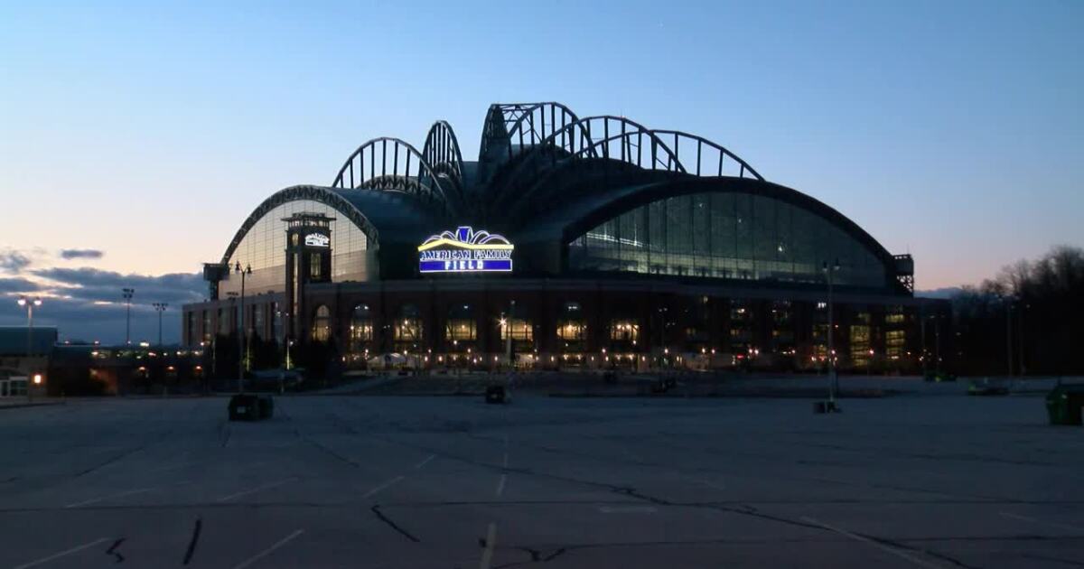 Brewers' annual Clubhouse Sale to be held in December