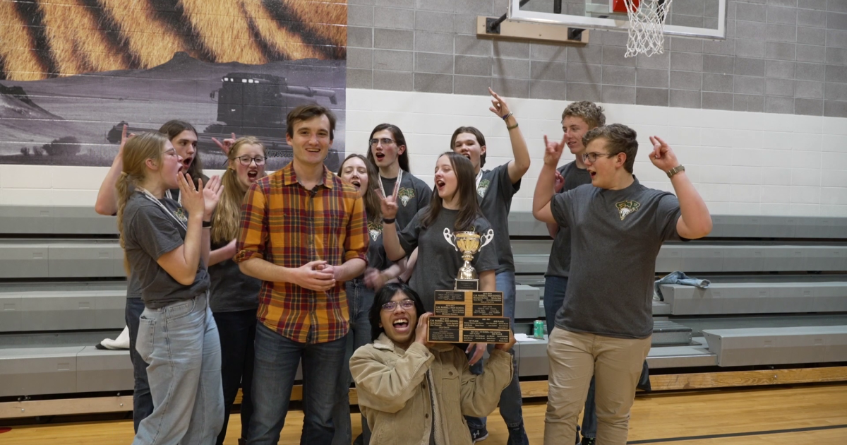 Simms hosts the annual 'Principal's Cup' - Vimarsana News