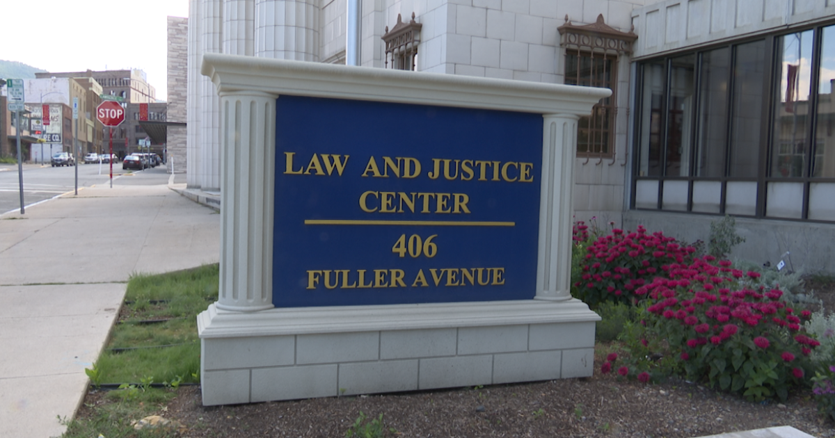 Law enforcement groups work together on a sex sting operation - Vimarsana News