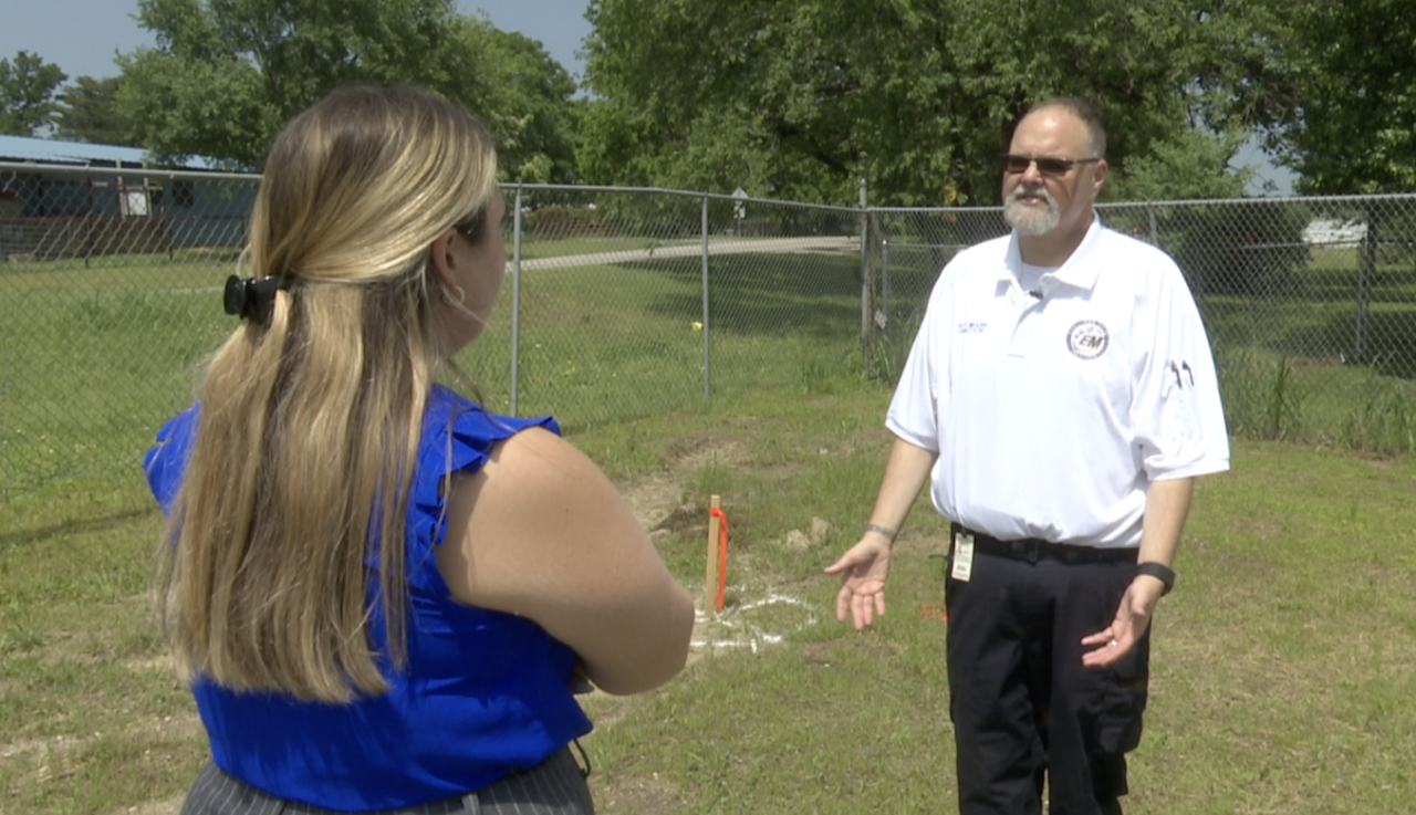 jeff moore stef 2 shot