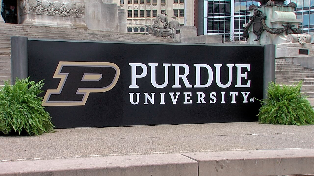 purdue university monument circle 3.jpg