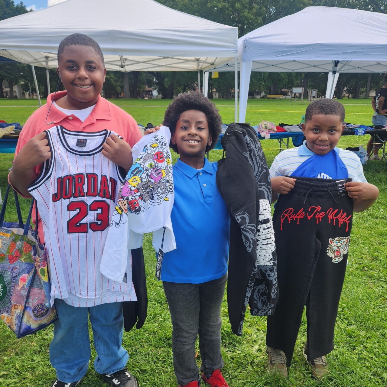 First Day Fits gives Milwaukee kids new clothes, confidence for school