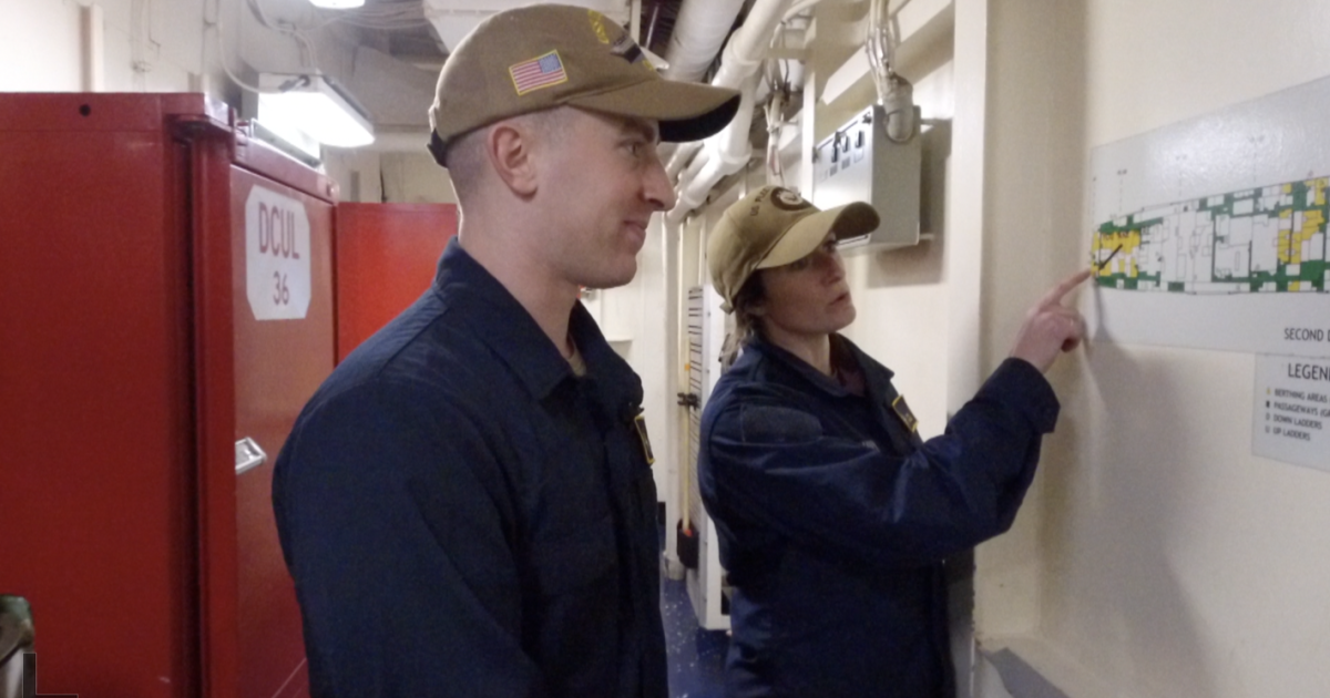 See what it's like to live on the world's largest aircraft carrier - Vimarsana News