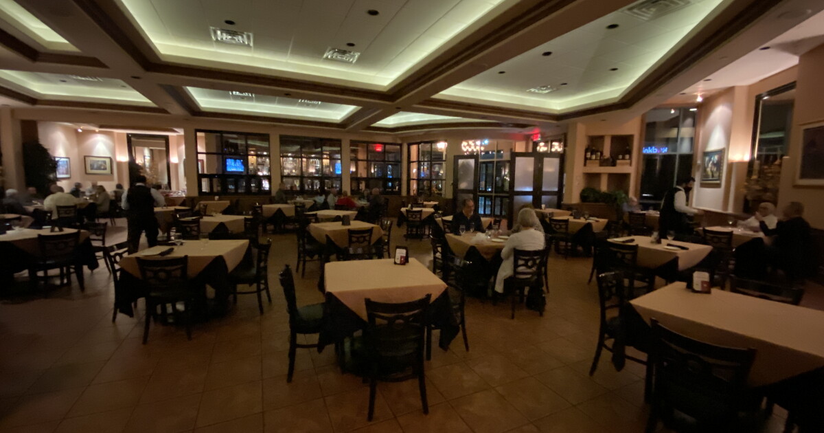 Restaurants turn to takeout, curbside service amid tighter Nevada COVID-19 restrictions