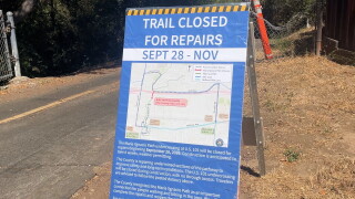 trail closed.jpg