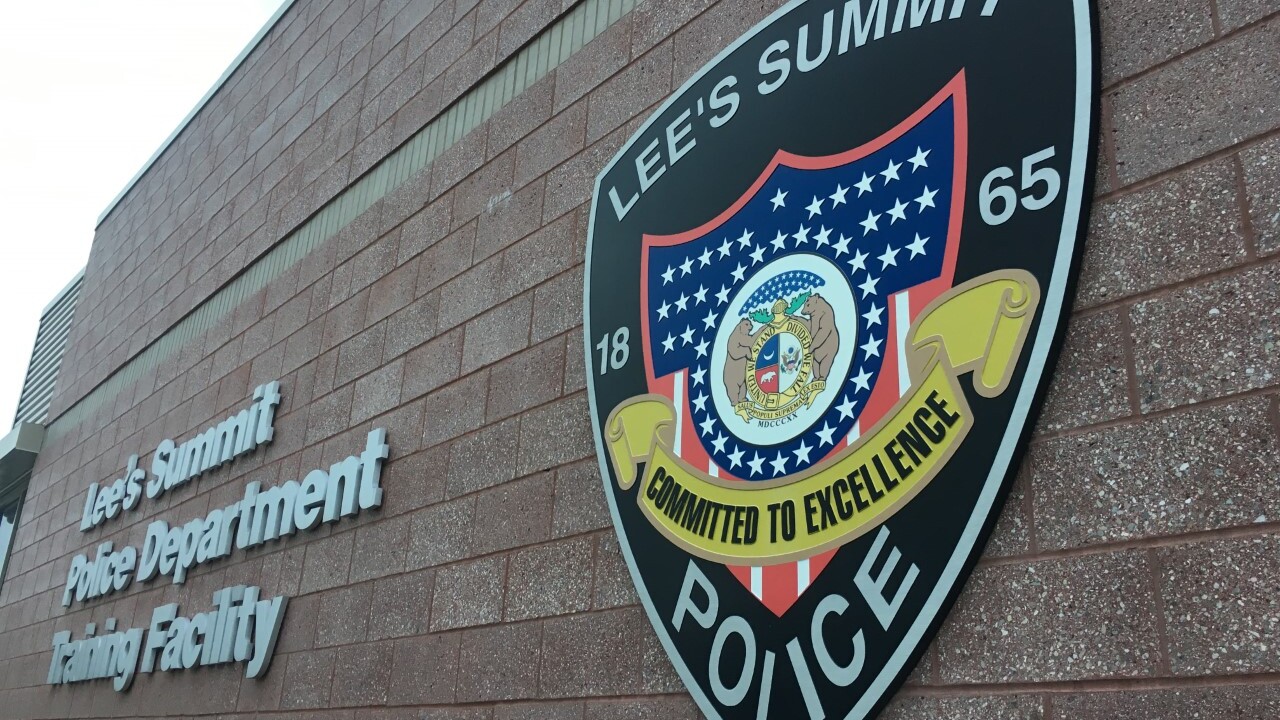 lee's summit police.jpg