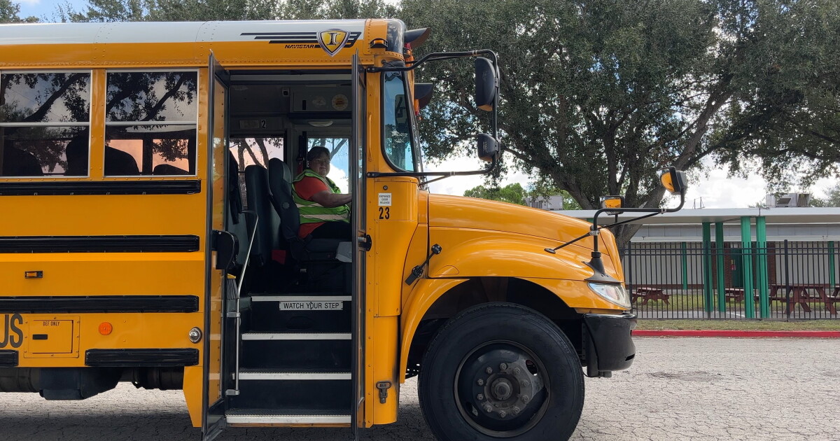Riviera ISD offering teachers incentive to help with bus driver shortage - Vimarsana News