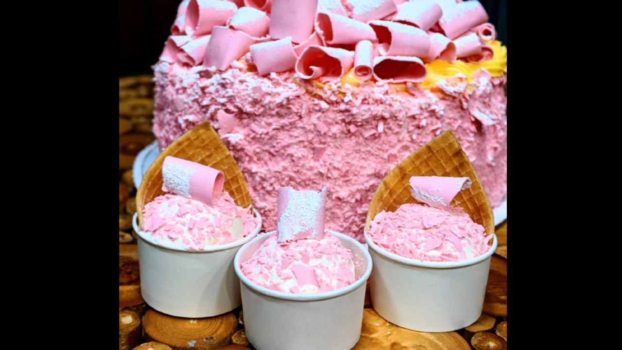 Madonna Inn Cakes Images