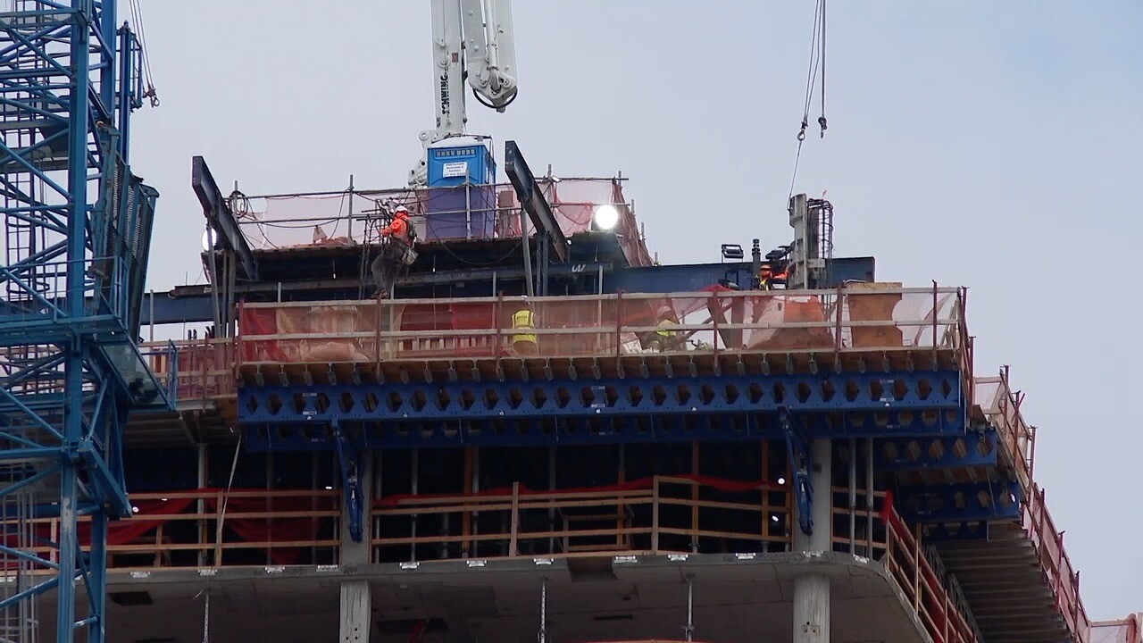 indy skyline construction 2.jpg
