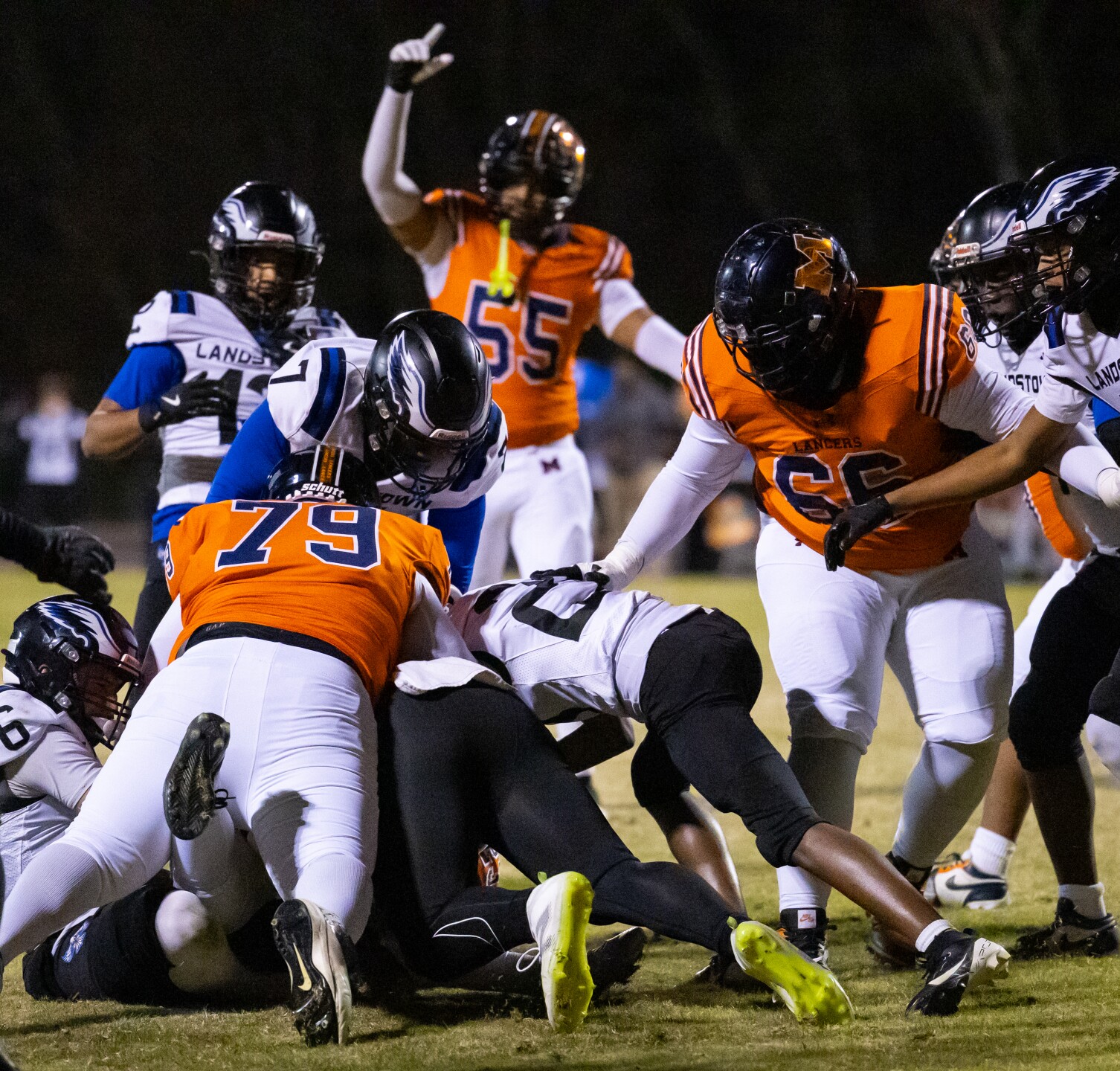 Manchester beats Landstown 38-28