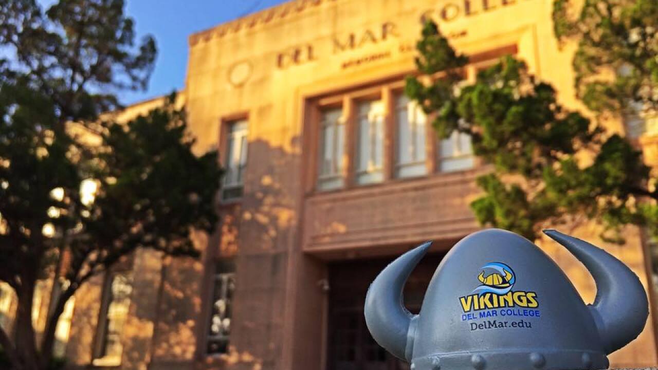 Del Mar College Foundation scholarship applications accepted