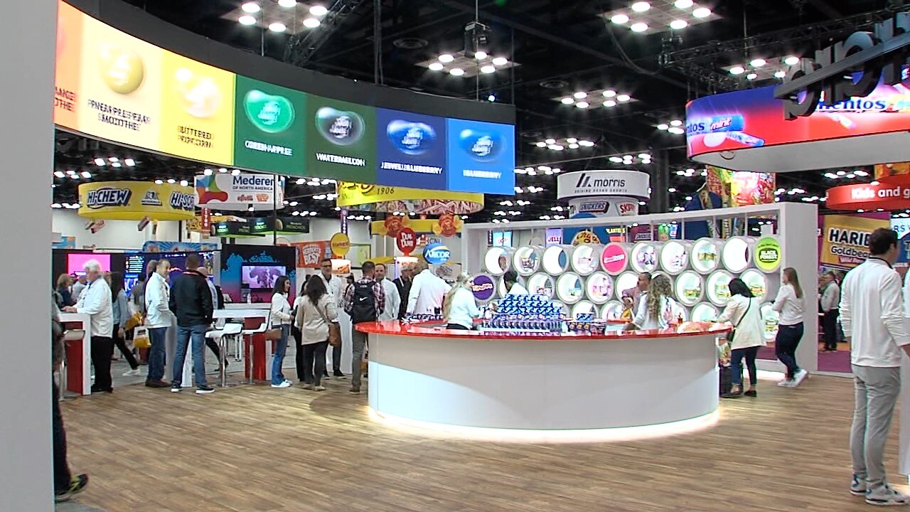 Sweets & Snacks expo 3.jpg