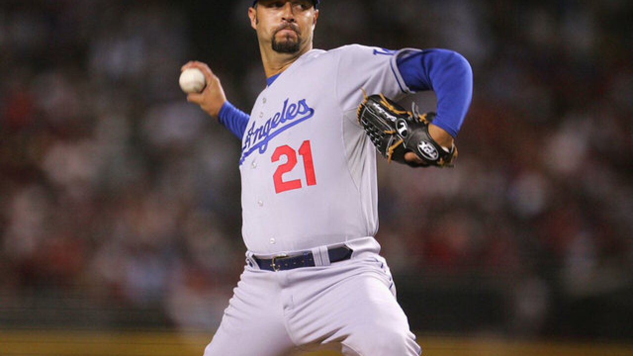 Ex-MLB pitcher Esteban Loaiza arrested in San Diego, accused of having 20 kg of cocaine, heroin