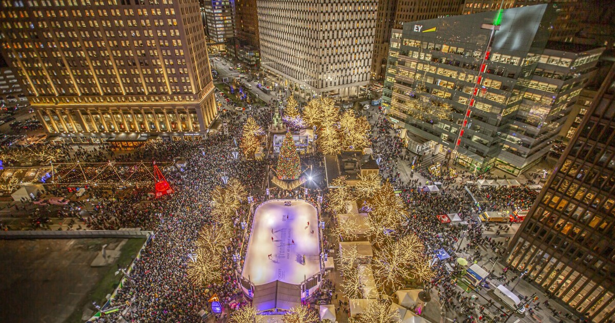 Editorial Join us "live" for Detroit's Light Up the Season!