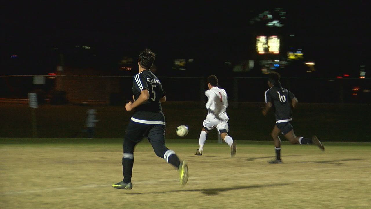 Leon Soccer Stays Perfect With 80 Win Over Godby