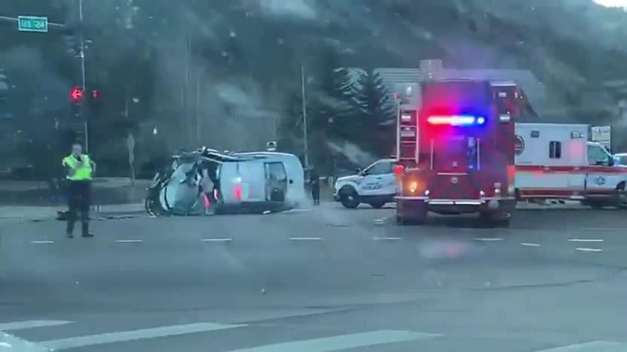 Rollover Highway 24