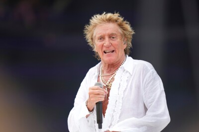Music-Rod Stewart