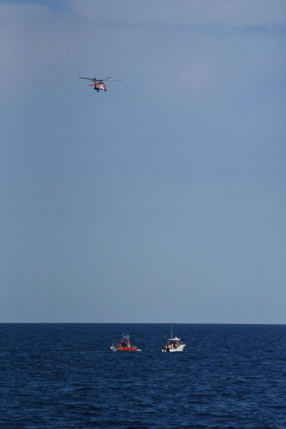 Coast Guard Wachapreague rescue (June 17) 2.jpg
