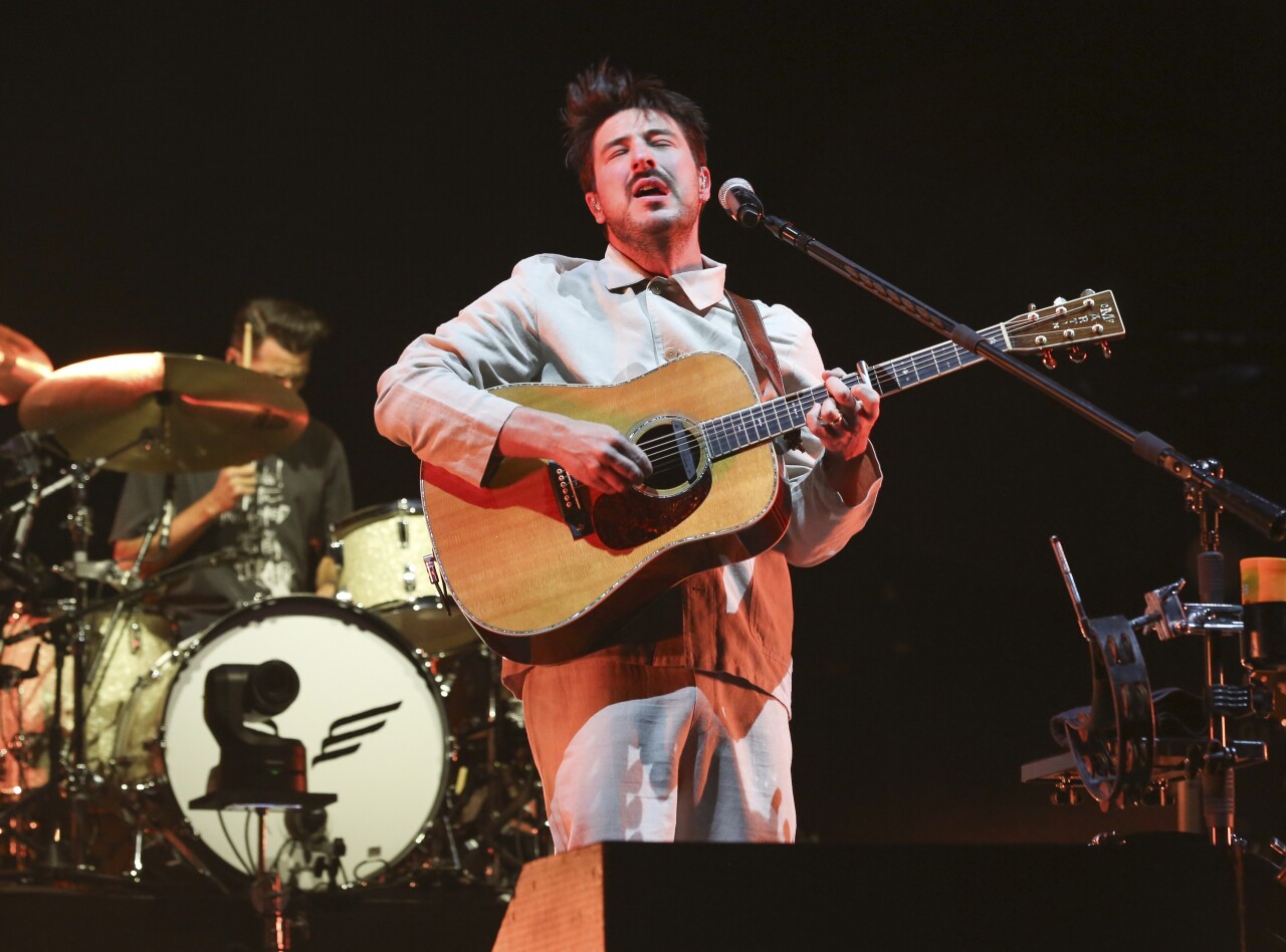 Marcus Mumford, Mumford & Sons