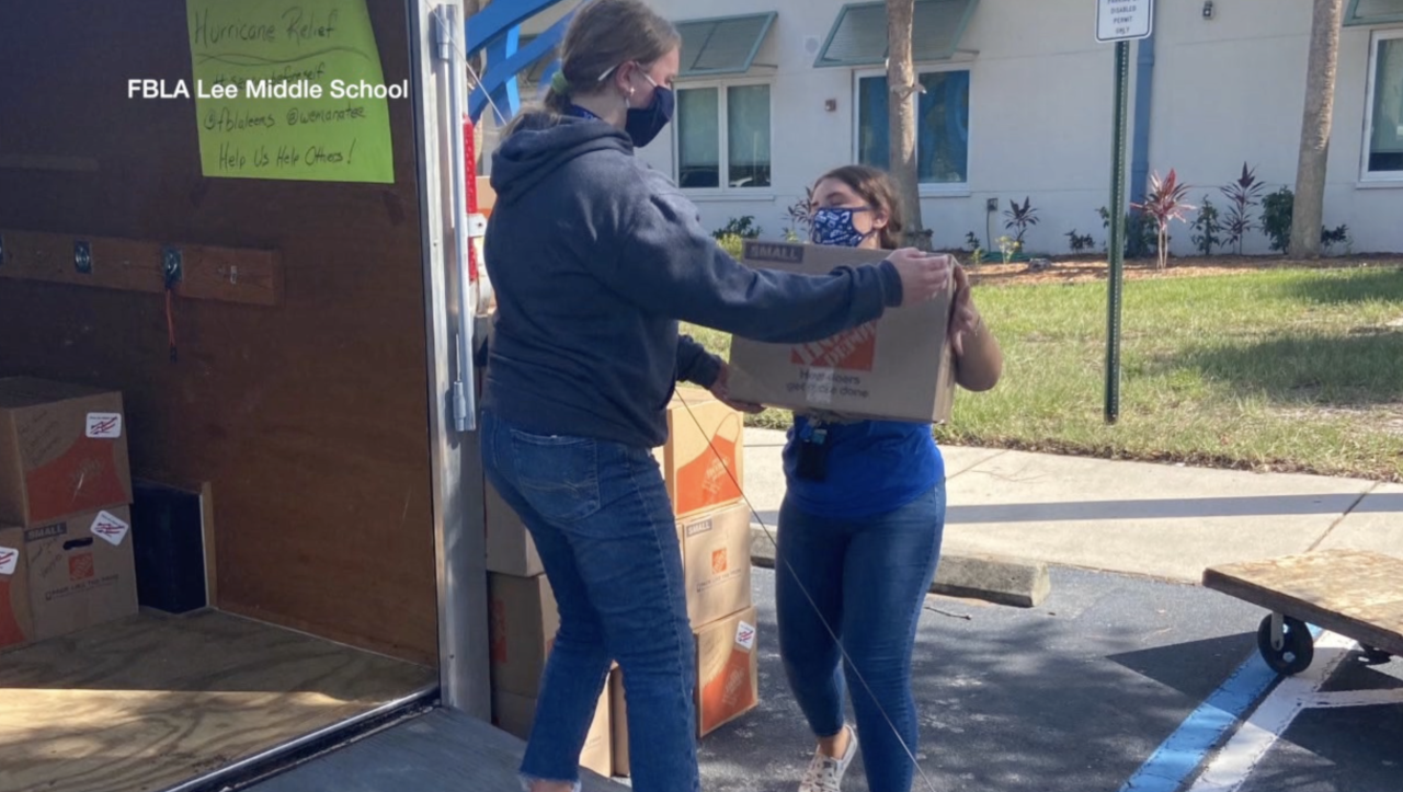 electa-lee-middle-school-bradenton-hurricane-relief4.png
