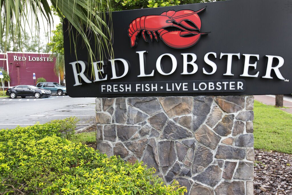 A Red Lobster sign