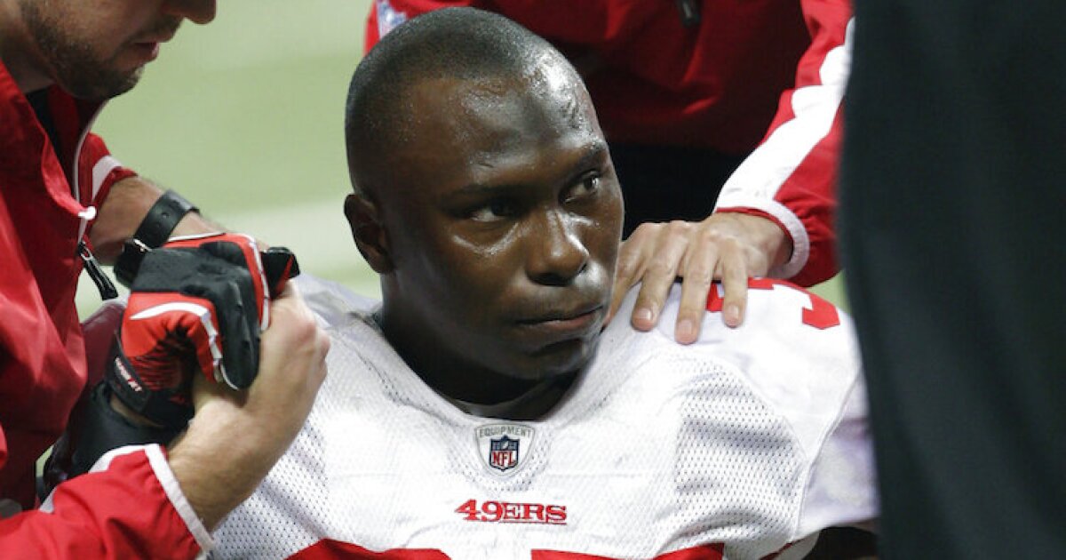 Autopsy of former NFL player accused of killing 6 showed 'unusually